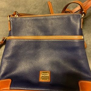 Dooney and Bourke shoulder purse